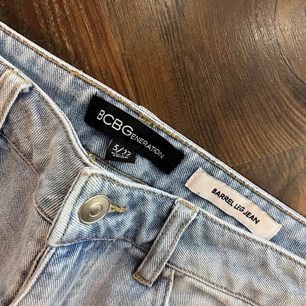 Jeans - Picture 4 of 4